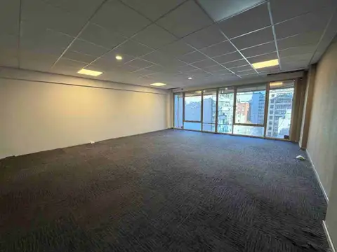Oficina en Venta en Monserrat, USD 65.000