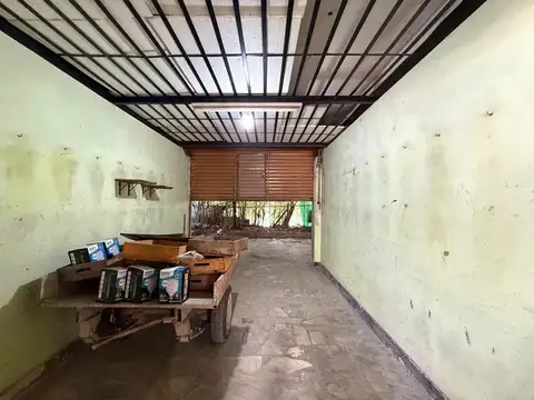 Local en Venta en Rafael Calzada, USD 45.000