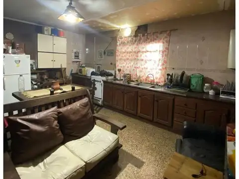 SE VENDE CASA EN CALLE SAN JOSE 2149