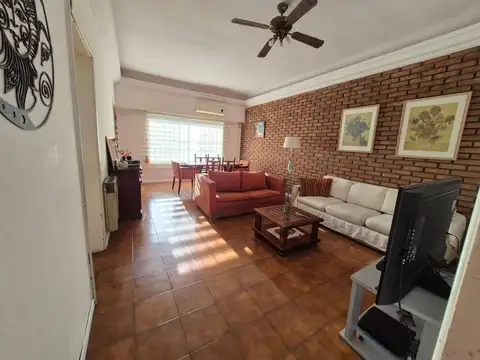 Avenida Leopoldo Lugones 3900