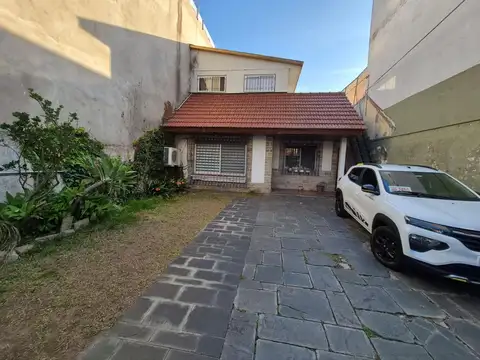 Casa en Venta en Saavedra, USD 370.000