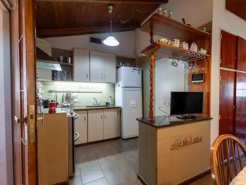 Casa 5 ambientes con 3 baños