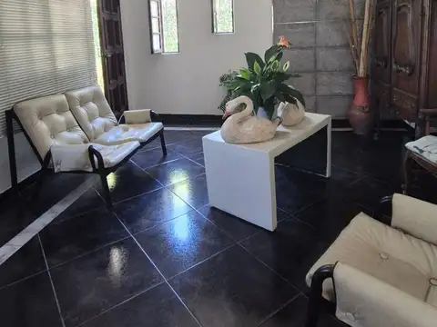 Casa en Venta de 5 dormitorios