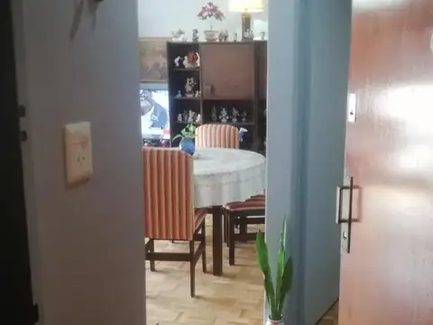 Bartolomé Mitre e/ Avenida Pueyrredón y Castelli