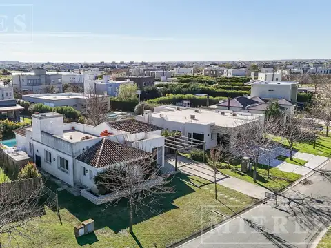 Casa en venta en barrio Puerto El Canton, Ingeniero Maschwitz Escobar