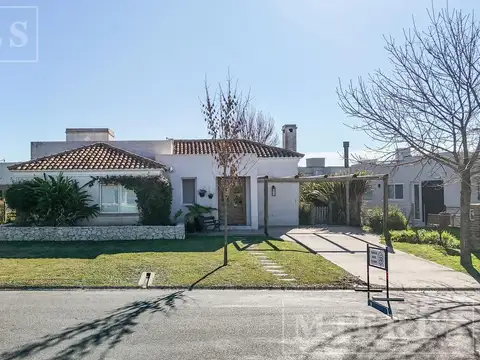 Casa en Venta en El Cantón - Barrio Puerto, USD 259.000