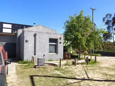 Galpon en Venta en Puertos - Barrio Marinas, USD 165.000