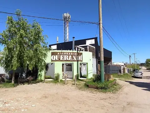 Galpon en Venta 35  mts Frente