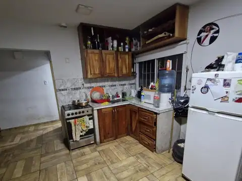 Casa 3 ambientes con 1 baño