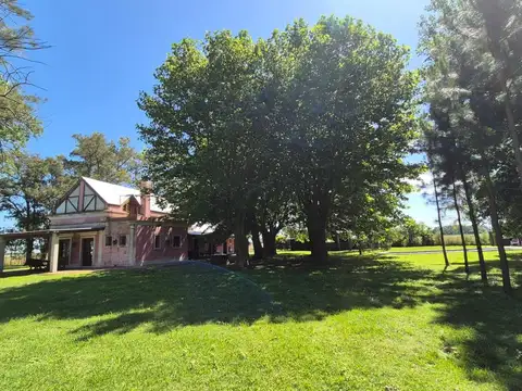 chacra 19 Has con espectacular laguna