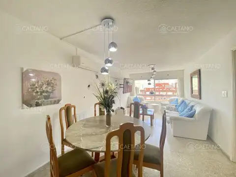 Departamento 4 ambientes con 2 baños