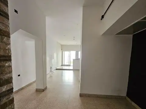 Depto Tipo Casa en Venta en Villa Real, USD 210.000