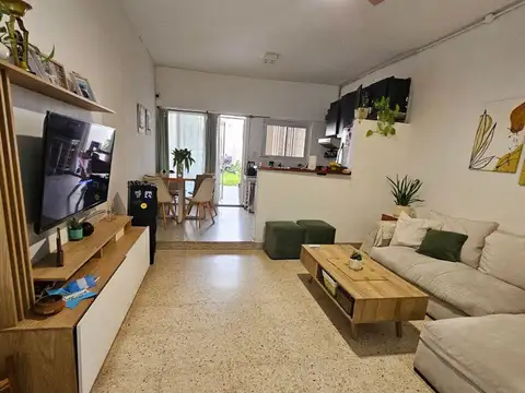 Depto Tipo Casa en Venta de 2 dormitorios