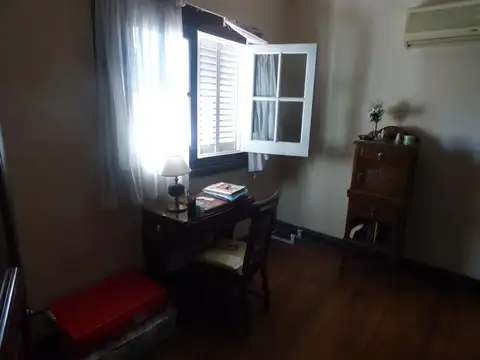 Casa en venta en  La Plata