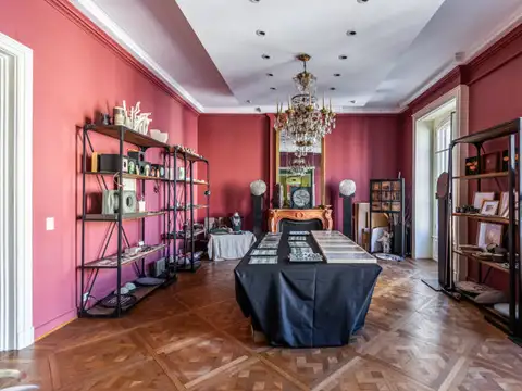 Departamento 9 ambientes con 4 baños