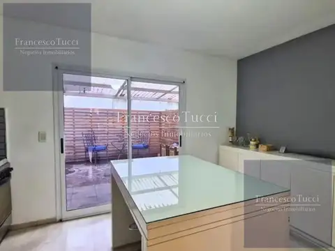 Depto Tipo Casa en Venta de 3 dormitorios