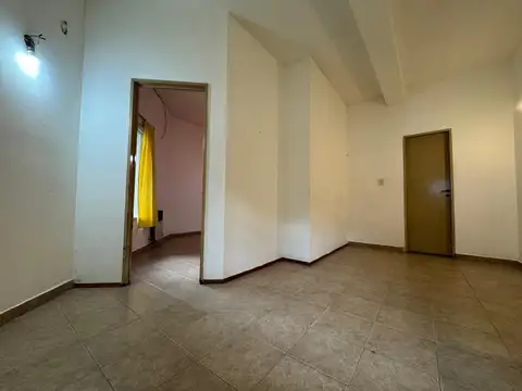 Depto Tipo Casa en Venta en Haedo, USD 38.000