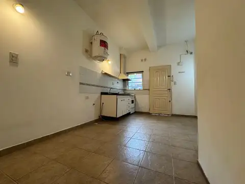 Depto Tipo Casa en Venta de 2 ambientes
