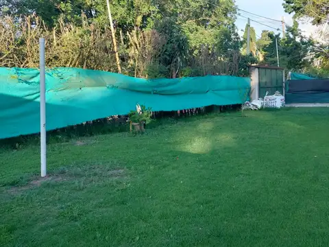 Hermosa Casa en Alquiler con Pileta y Quincho!