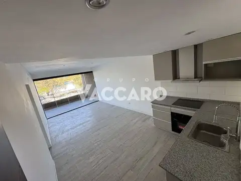 Del Mangrullo 1200