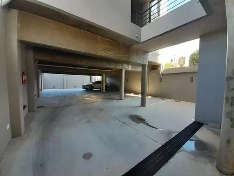 Avenida Hipólito Irigoyen 1200