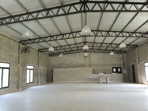 Galpon en Venta en Zapiola, USD 220.000