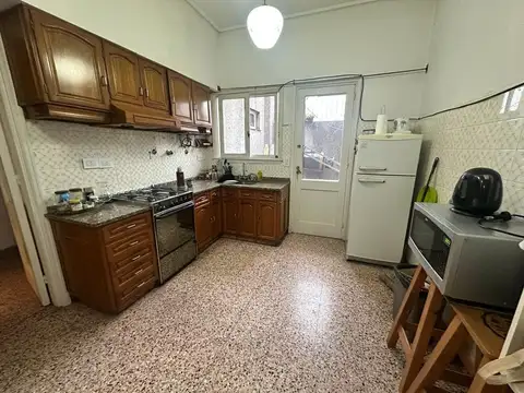 Depto Tipo Casa en Venta 50 años