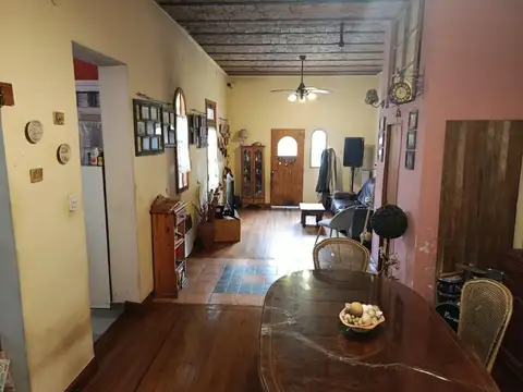 Depto Tipo Casa en Venta de 4 ambientes