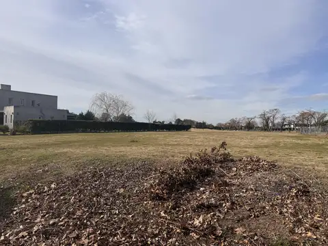 Terreno en Venta en Haras Santa Maria, USD 220.000