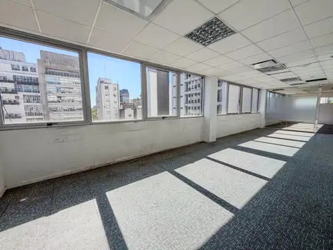 Oficina Monoambiente con 2 baños