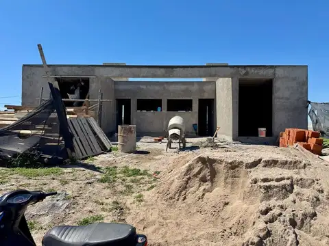 Casa en Venta en Nuevo URCA, USD 70.000