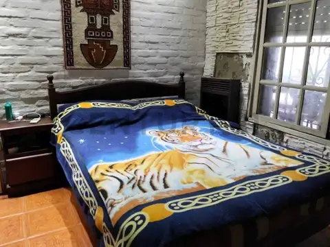 VENTA CASA 2 AMBIENTES PILAR CENTRO