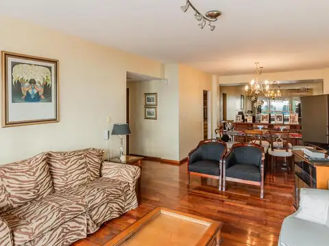 Departamento en Venta de 4 dormitorios