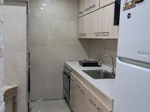 Arenales e/ Republica Arabe Siria y Avenida Raul Scalabrini Ortiz