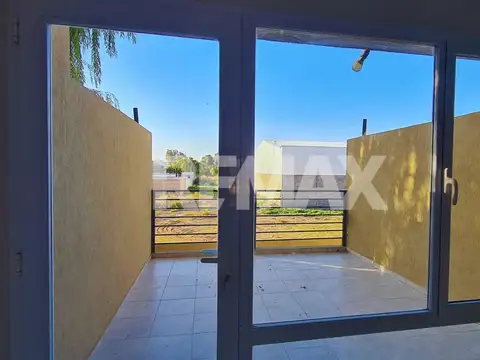 ALQUILER DEPARTAMENTO 2 DORM S/COCHERA EN DUPLEX