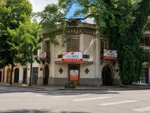 Venta de Local Comercial de 300 m2 en Caballito