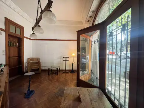 Local en Venta 100 años