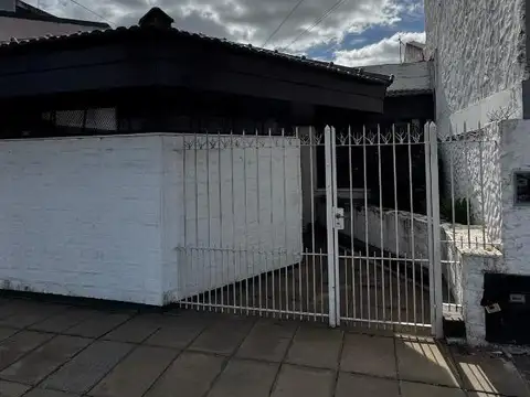 9 De Julio 300