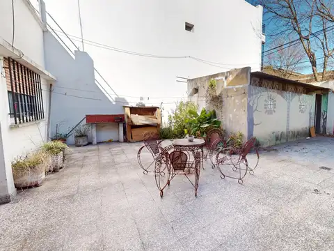 VENTA CASA 4 amb  ARAUJO al 2200 Parque Avellaneda OPORTUNIDAD