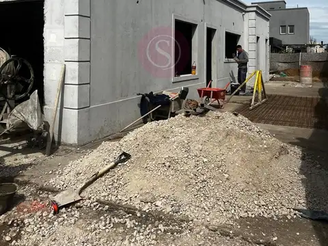 Casa  en Venta en Santo Tomas, Pilar, G.B.A. Zona Norte