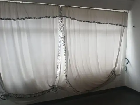 Depto Tipo Casa en Alquiler en Villa Sarmiento, $ 500.000