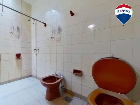 VENTA CASA 4 AMB CON GALPÓN LANÚS ESTE