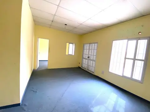 Oficina en Alquiler 40 años