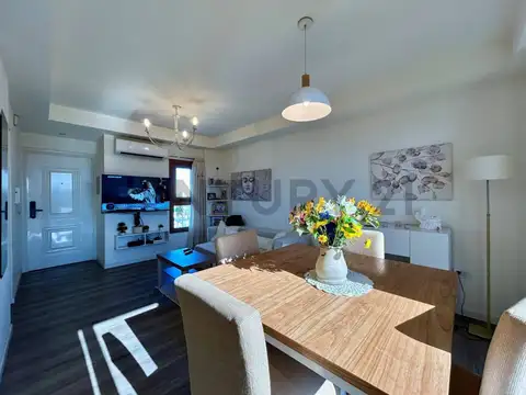 Plaza Azcuénaga 100, Piso 4