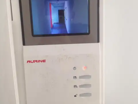 Itacumbu 700, Piso 5