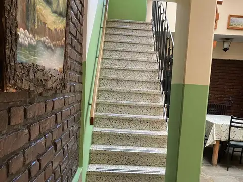 Casa 4 ambientes con 15 baños