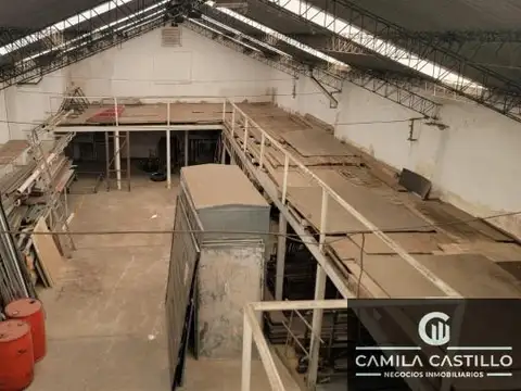 Galpón en alquiler de 400m2 ubicado en Villa Sarmiento