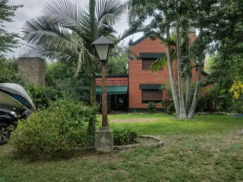 Casa quinta en ubajay con parque a la laguna