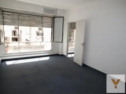 Oficina en Venta al Norte