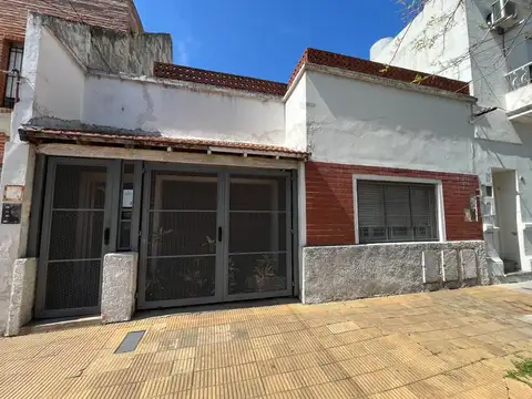 PH 3 ambientes con quincho, patio y jardín